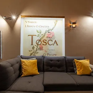 Apartment Anfiteatro, Lucca
